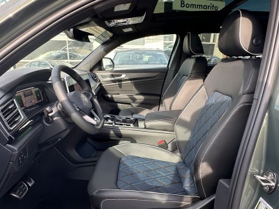 2026 Volkswagen Atlas Cross Sport 2.0T SEL Premium R-Line 4MOTION