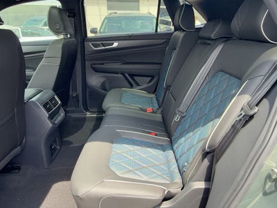 2026 Volkswagen Atlas Cross Sport 2.0T SEL Premium R-Line 4MOTION
