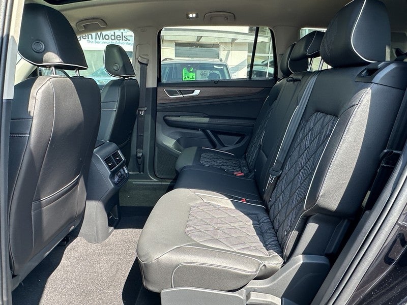 2026 Volkswagen Atlas 2.0T SEL Premium R-Line 4MOTION