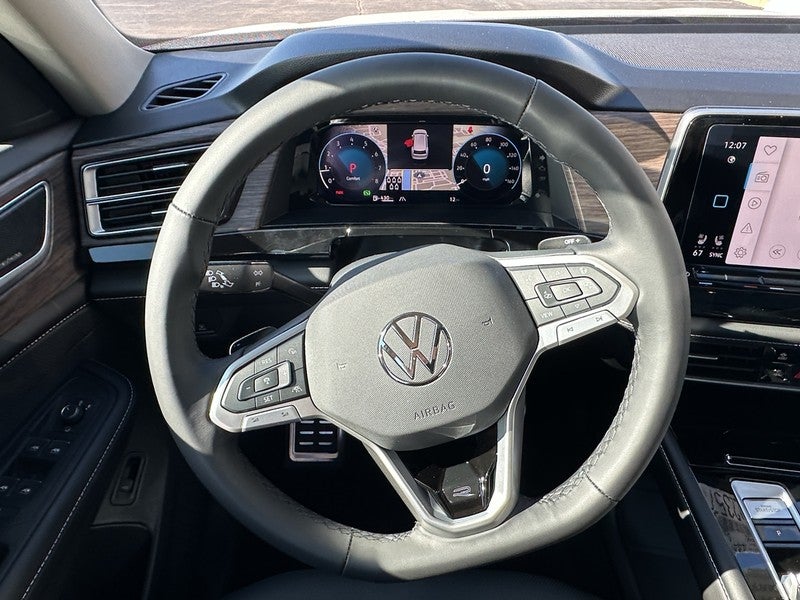 2026 Volkswagen Atlas 2.0T SEL Premium R-Line 4MOTION