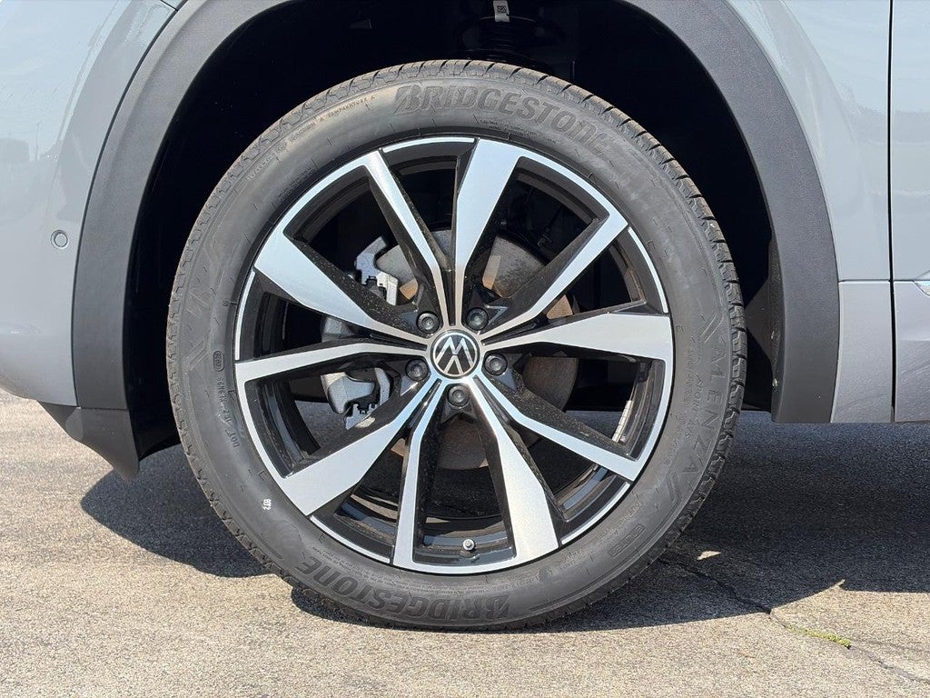 2026 Volkswagen Atlas 2.0T SEL Premium R-Line 4MOTION