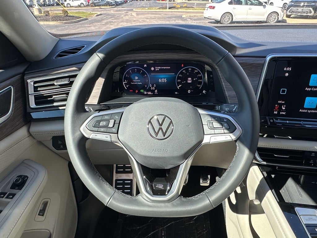 2026 Volkswagen Atlas 2.0T SEL Premium R-Line 4MOTION