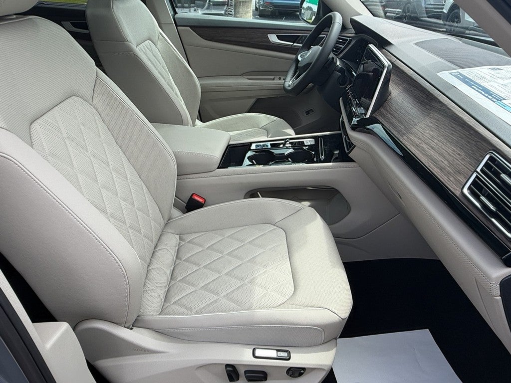 2026 Volkswagen Atlas 2.0T SEL Premium R-Line 4MOTION