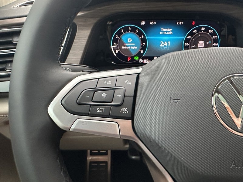 2026 Volkswagen Atlas 2.0T SEL Premium R-Line 4MOTION