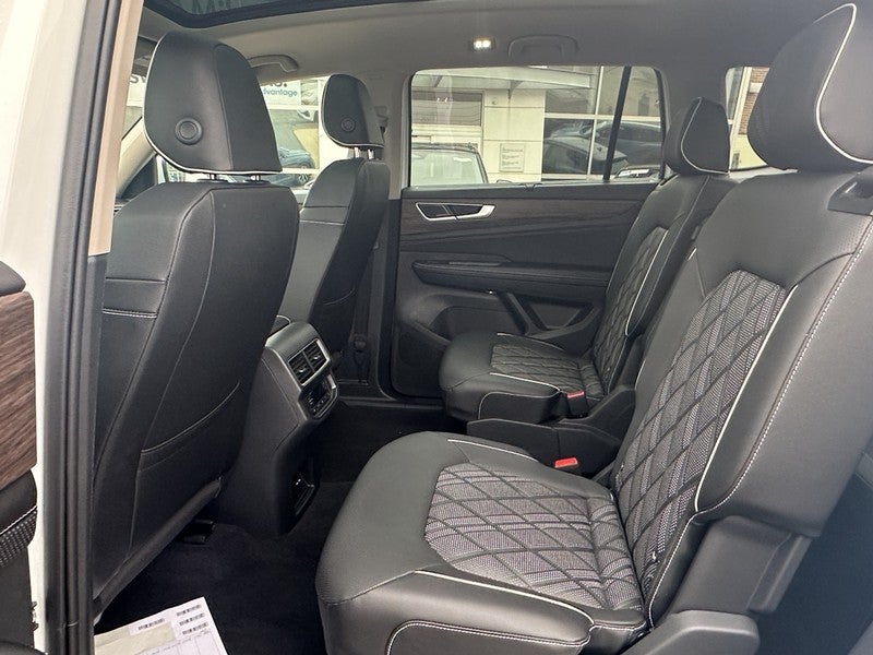 2026 Volkswagen Atlas 2.0T SEL Premium R-Line 4MOTION