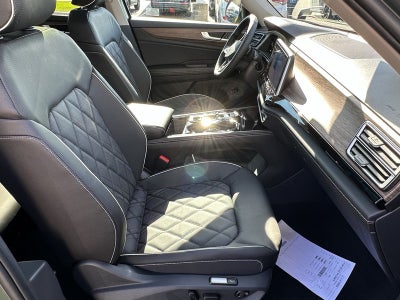 2026 Volkswagen Atlas 2.0T SEL Premium R-Line 4MOTION