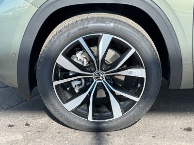 2026 Volkswagen Atlas 2.0T SEL Premium R-Line 4MOTION