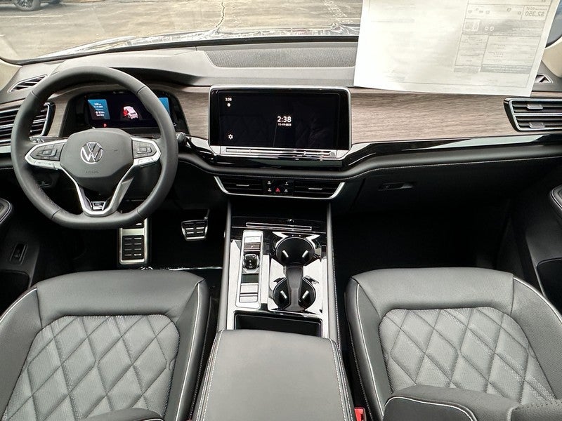 2026 Volkswagen Atlas 2.0T SEL Premium R-Line 4MOTION