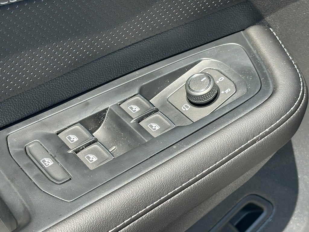 2026 Volkswagen Atlas 2.0T SEL Premium R-Line 4MOTION