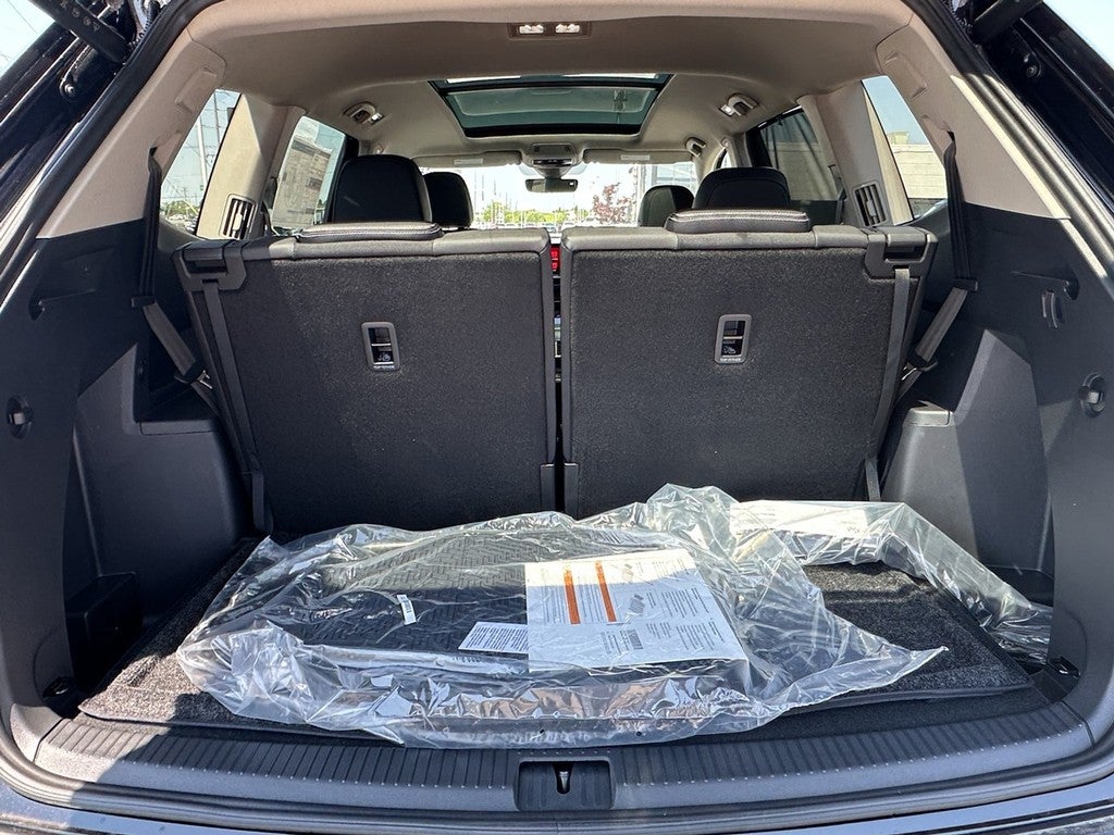 2026 Volkswagen Atlas 2.0T SEL Premium R-Line 4MOTION