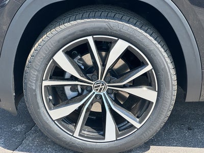 2026 Volkswagen Atlas 2.0T SEL Premium R-Line 4MOTION