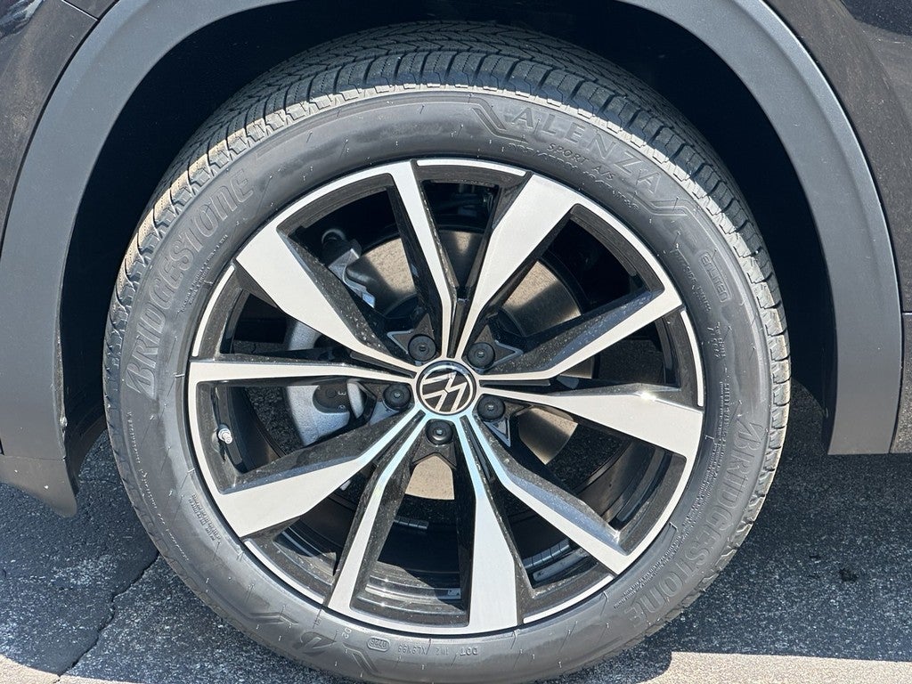 2026 Volkswagen Atlas 2.0T SEL Premium R-Line 4MOTION
