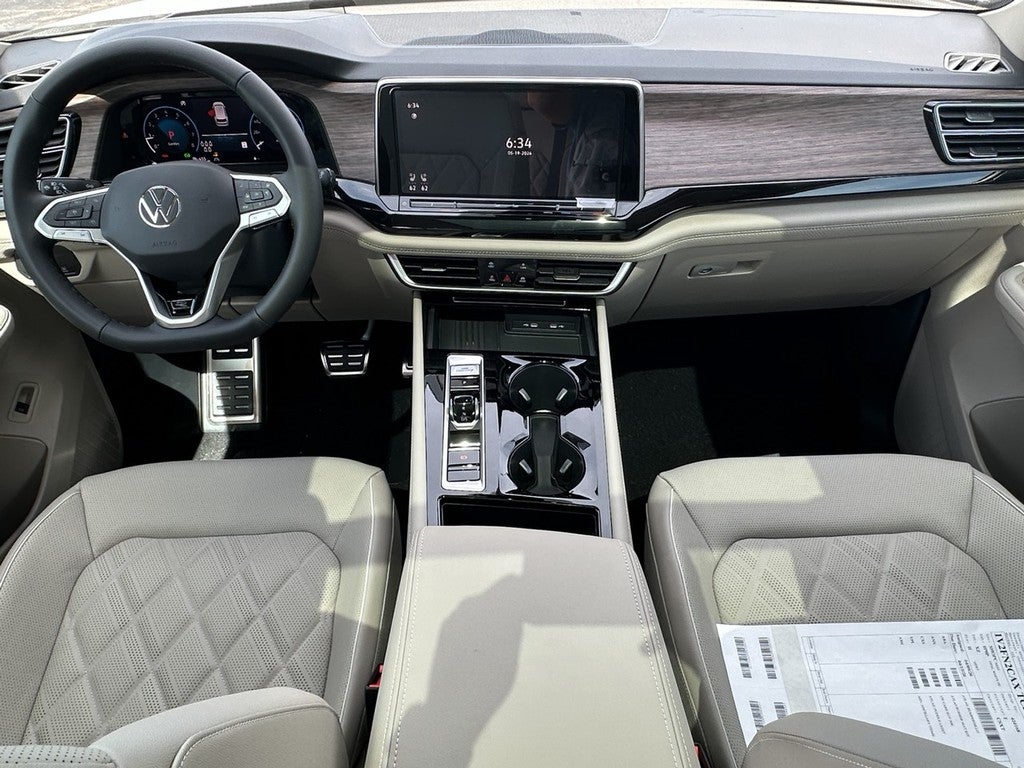2026 Volkswagen Atlas 2.0T SEL Premium R-Line 4MOTION