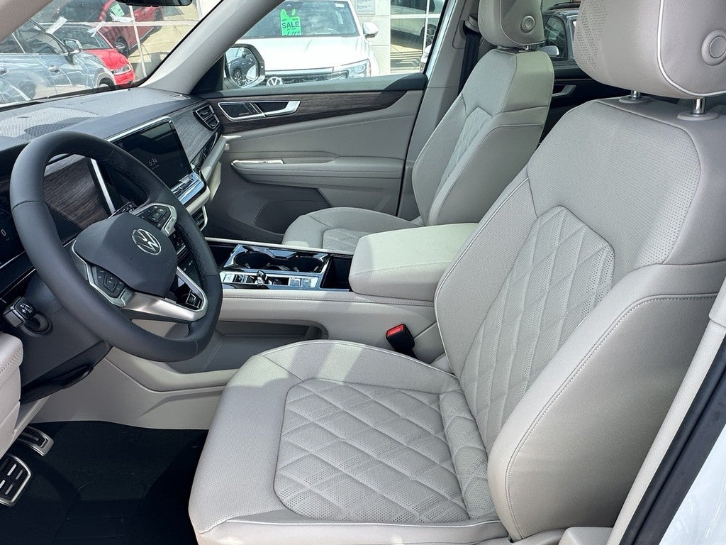 2026 Volkswagen Atlas 2.0T SEL Premium R-Line 4MOTION