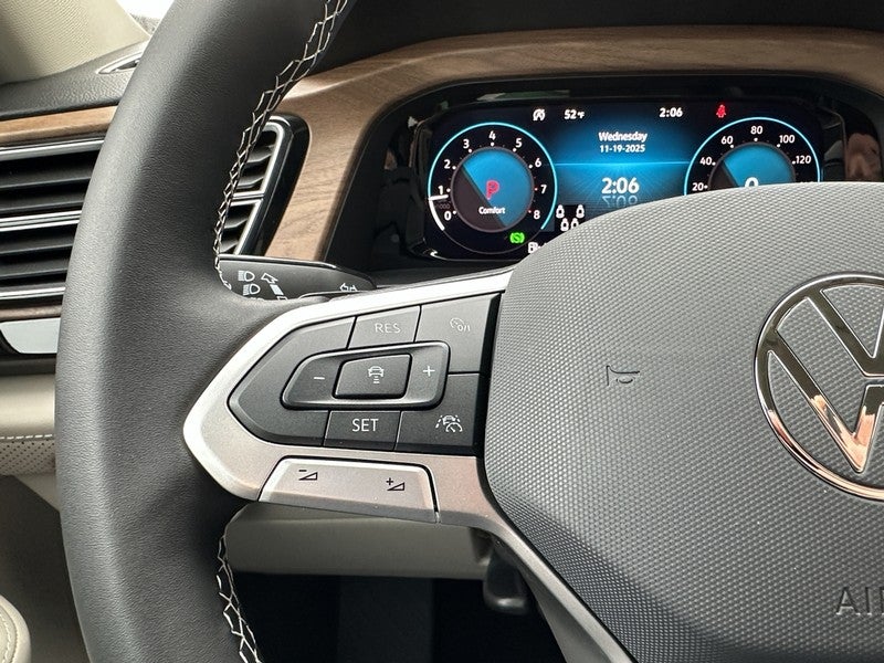 2026 Volkswagen Atlas 2.0T SE w/Technology 4MOTION