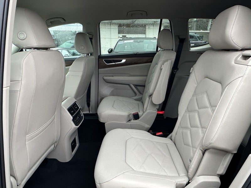 2026 Volkswagen Atlas 2.0T SE w/Technology 4MOTION