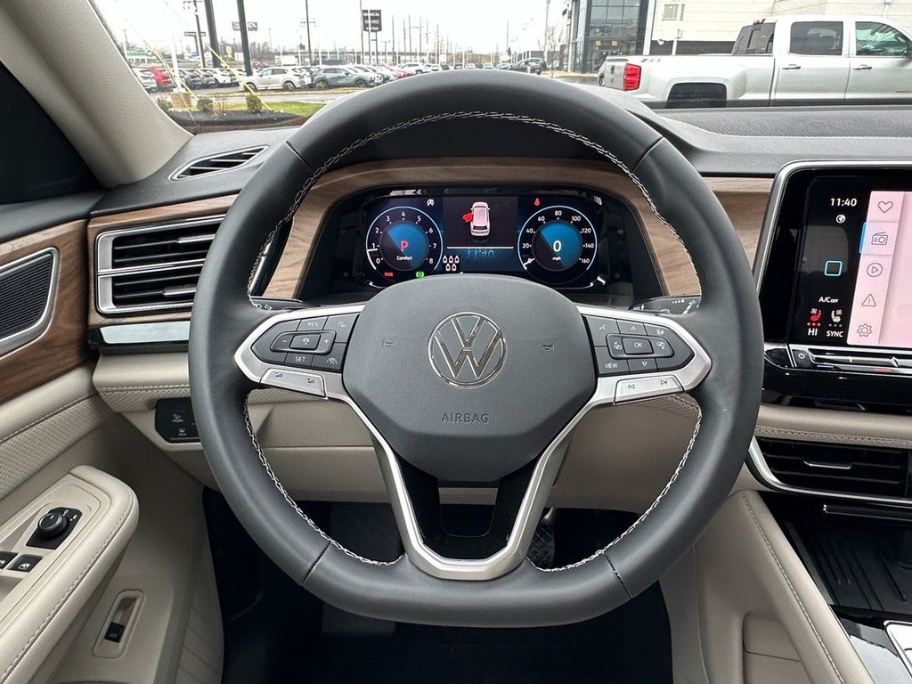 2026 Volkswagen Atlas 2.0T SE w/Technology 4MOTION