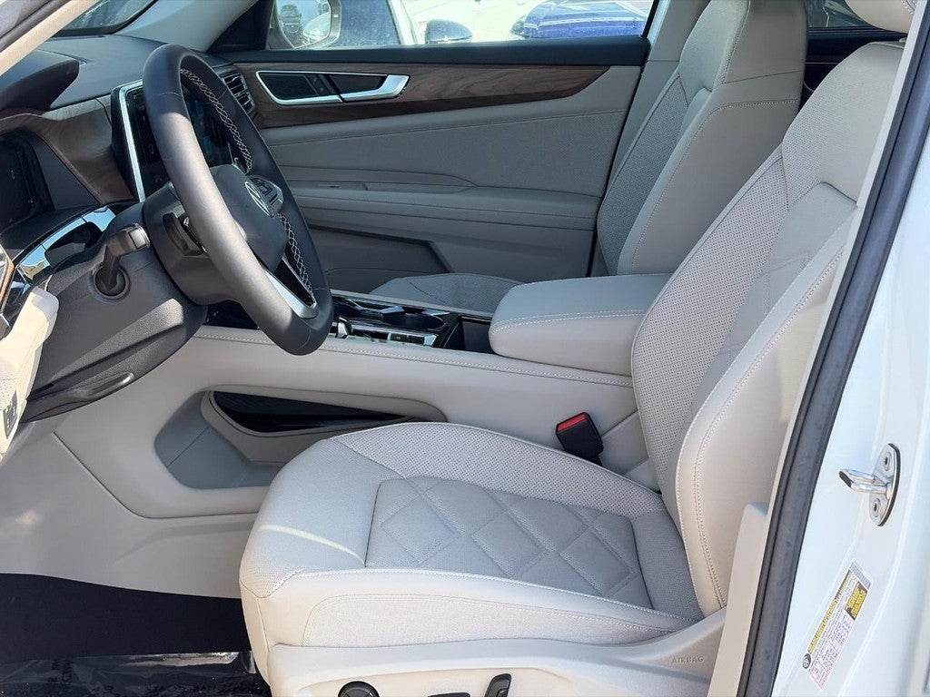 2026 Volkswagen Atlas 2.0T SE w/Technology 4MOTION