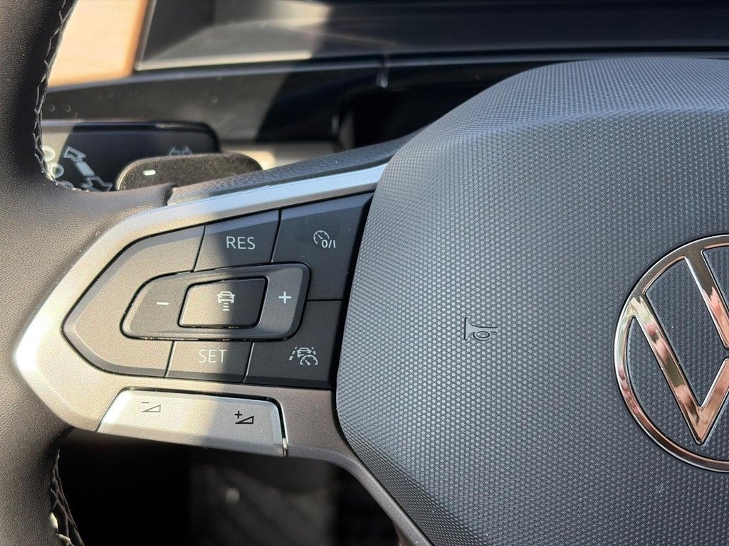 2026 Volkswagen Atlas 2.0T SE w/Technology 4MOTION
