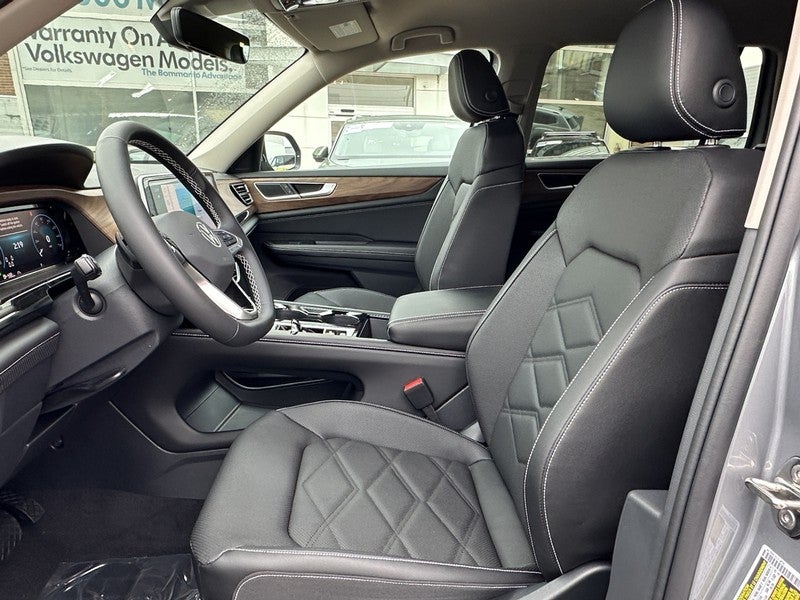 2026 Volkswagen Atlas 2.0T SE w/Technology 4MOTION