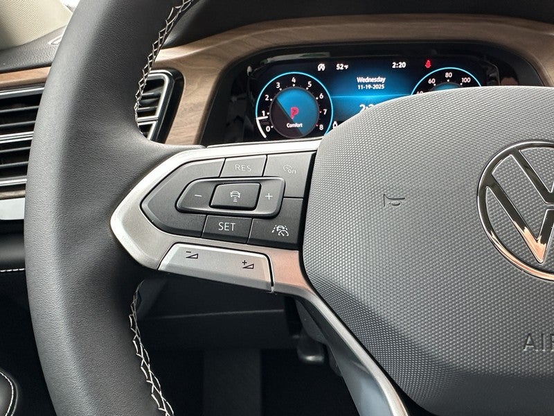 2026 Volkswagen Atlas 2.0T SE w/Technology 4MOTION