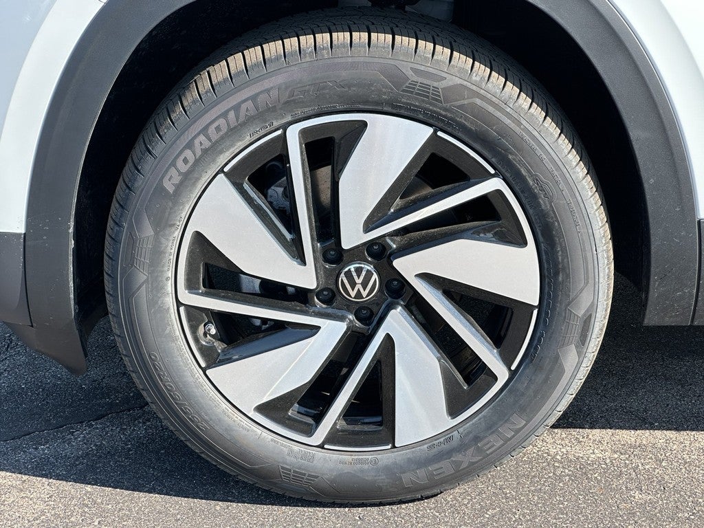 2026 Volkswagen Atlas 2.0T SE w/Technology 4MOTION