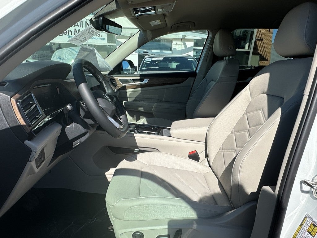 2026 Volkswagen Atlas 2.0T SE w/Technology 4MOTION