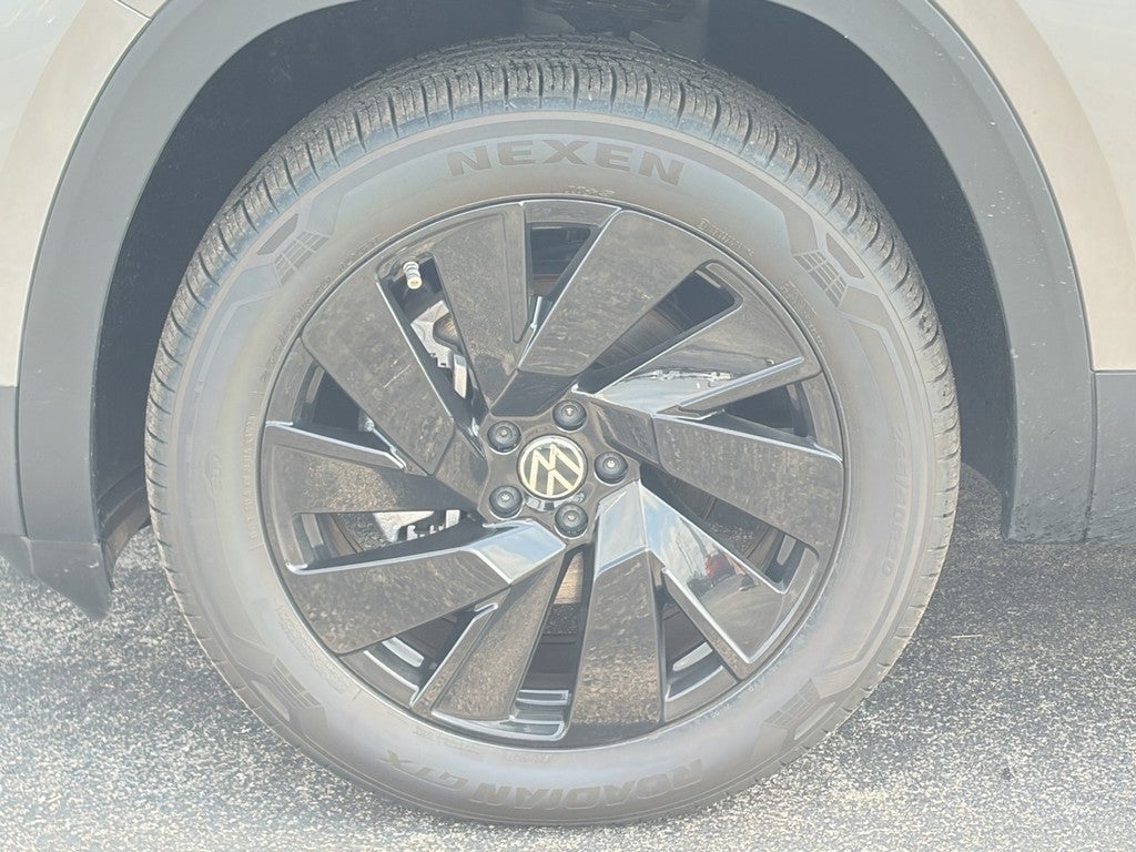 2026 Volkswagen Atlas 2.0T SE w/Technology 4MOTION