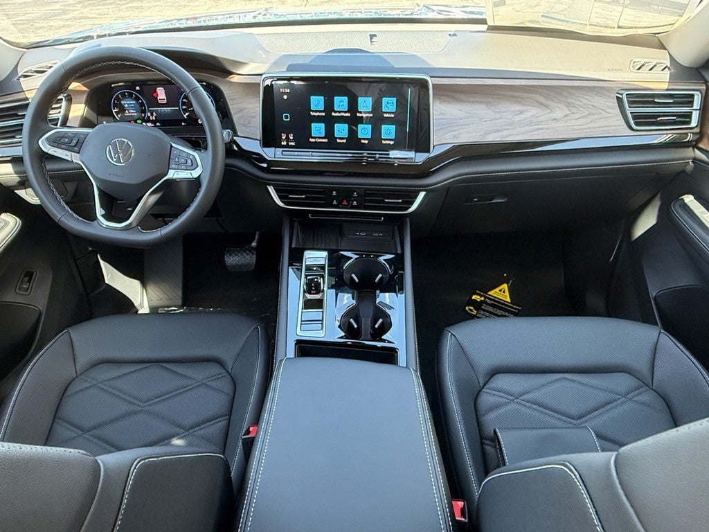 2026 Volkswagen Atlas 2.0T SE w/Technology 4MOTION