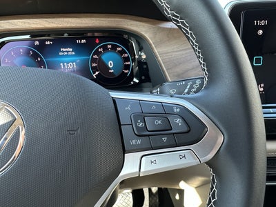 2026 Volkswagen Atlas 2.0T SE w/Technology 4MOTION