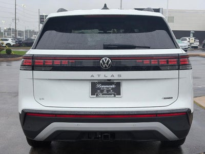 2027 Volkswagen Atlas SE w/Technology 4MOTION