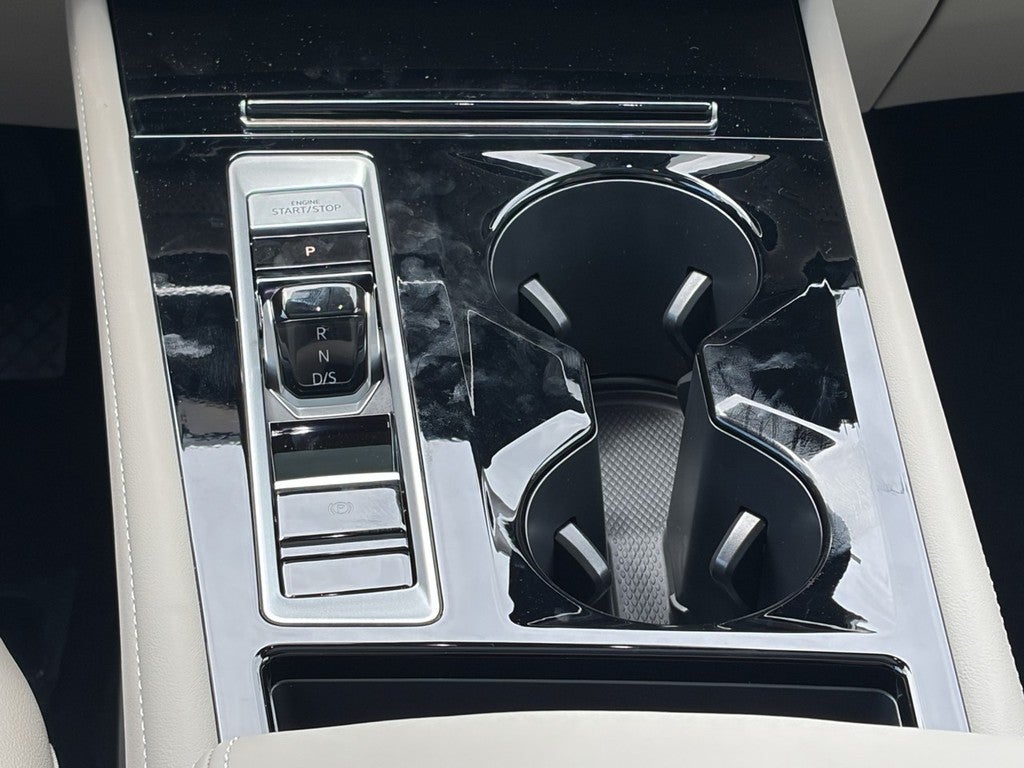 2026 Volkswagen Atlas 2.0T SE w/Technology FWD