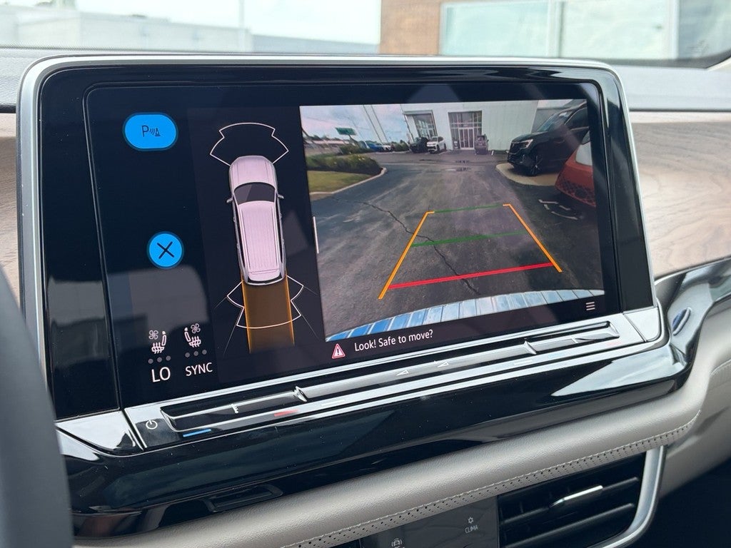 2026 Volkswagen Atlas 2.0T SE w/Technology FWD