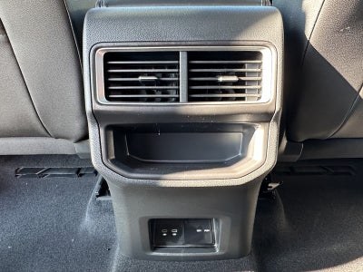 2026 Volkswagen Atlas Cross Sport 2.0T SE w/Technology 4MOTION