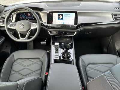 2026 Volkswagen Atlas Cross Sport 2.0T SE w/Technology 4MOTION