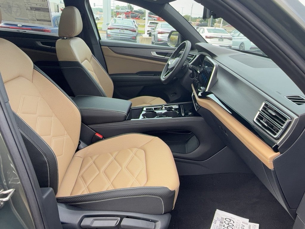 2026 Volkswagen Atlas Cross Sport 2.0T SE w/Technology 4MOTION