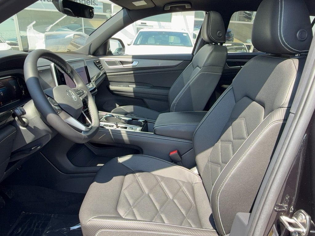 2026 Volkswagen Atlas Cross Sport 2.0T SE w/Technology 4MOTION