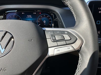 2026 Volkswagen Atlas Cross Sport 2.0T SE w/Technology 4MOTION