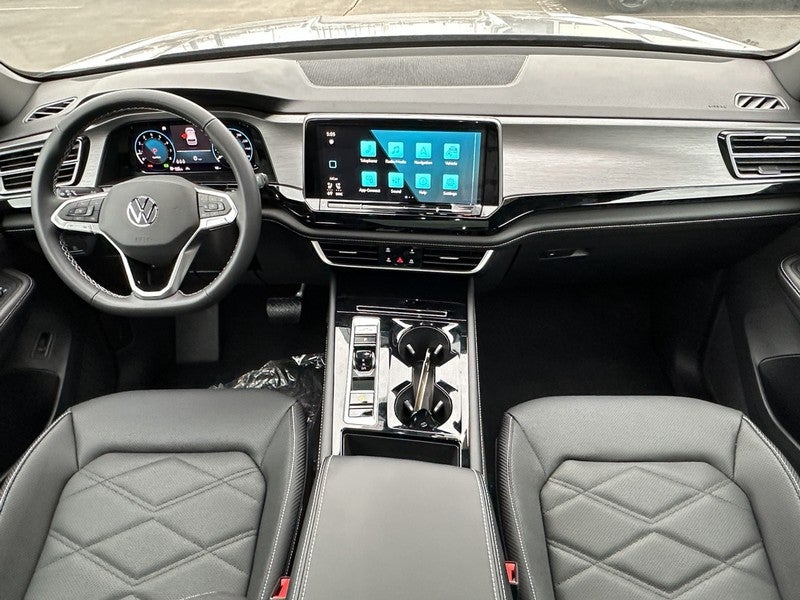 2026 Volkswagen Atlas Cross Sport 2.0T SE w/Technology 4MOTION