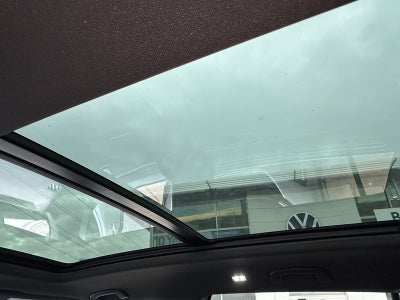 2026 Volkswagen Atlas Cross Sport 2.0T SE w/Technology 4MOTION