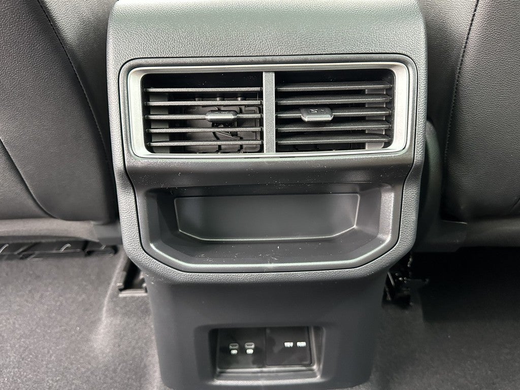 2026 Volkswagen Atlas Cross Sport 2.0T SE w/Technology 4MOTION