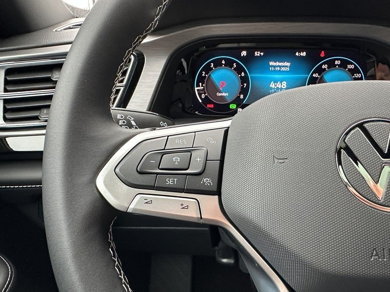 2026 Volkswagen Atlas Cross Sport 2.0T SE w/Technology 4MOTION