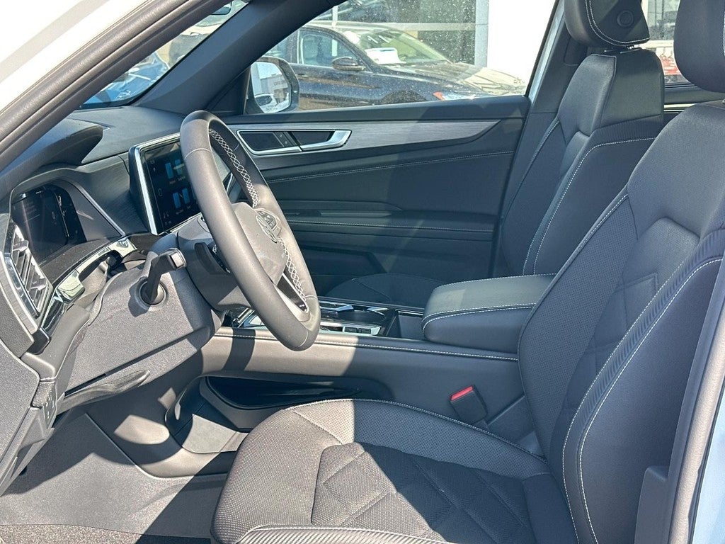 2026 Volkswagen Atlas Cross Sport 2.0T SE w/Technology 4MOTION