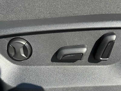 2026 Volkswagen Atlas Cross Sport 2.0T SE w/Technology 4MOTION