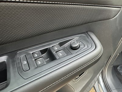 2026 Volkswagen Atlas Cross Sport 2.0T SE w/Technology 4MOTION