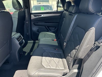 2026 Volkswagen Atlas Cross Sport 2.0T SE w/Technology 4MOTION