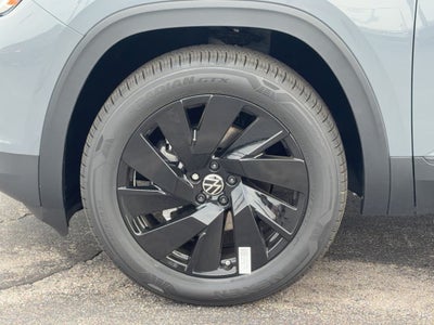 2026 Volkswagen Atlas 2.0T SE w/Technology 4MOTION