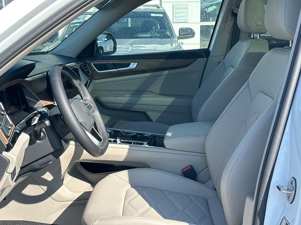 2026 Volkswagen Atlas 2.0T SE w/Technology 4MOTION