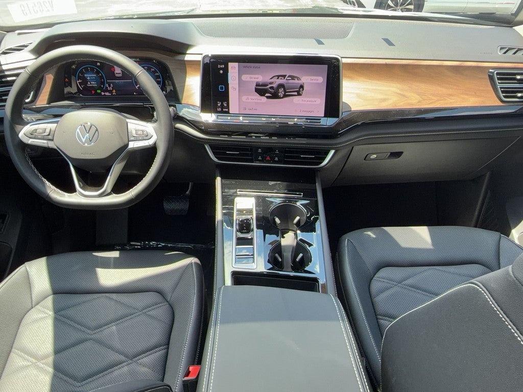 2026 Volkswagen Atlas 2.0T SE w/Technology 4MOTION