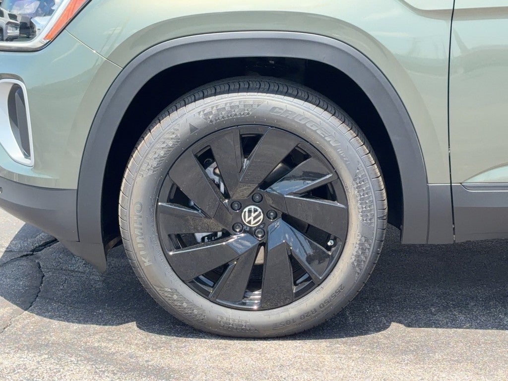 2026 Volkswagen Atlas 2.0T SE w/Technology 4MOTION